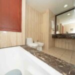 RP 1 Porto Arabia Tower 15 1BDR Balcony 7 التأجير RP 1 Porto Arabia Tower 15 1BDR - Balcony (7)