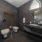 VB 19 1507 - Studio - Balcony (5)